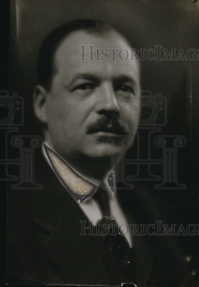 1919 Press Photo Portrait of Dr. Francis Hodac