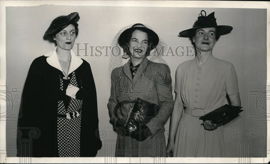 1938 Press Photo Mrs. Hutcheson, Miss Helen Leovy, and Mrs. george Ferguson