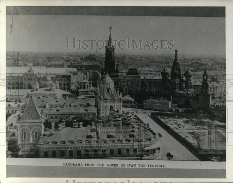 Load image into Gallery viewer, Press Photo Panorama from the tower of ivan the terrible
