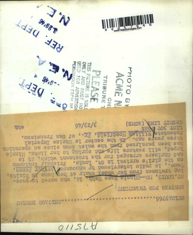 1946 Press Photo Minnie Rose Webb, interviewed by radio announcer, Arthur Jones