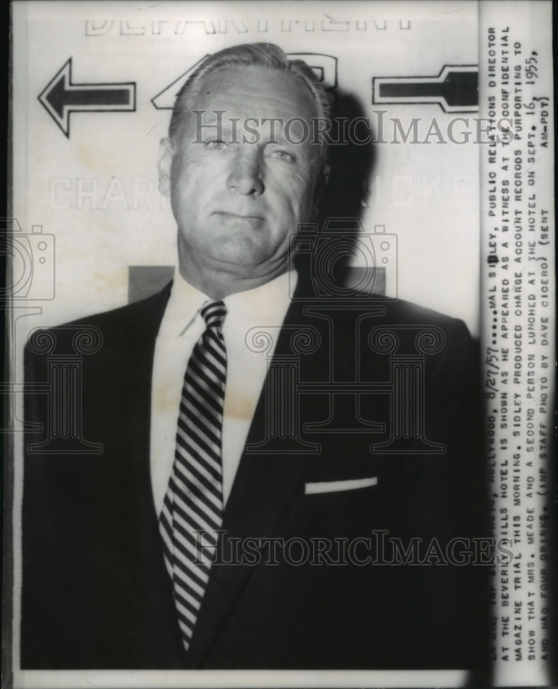 Load image into Gallery viewer, 1957 Press Photo Mal Sidley PR Director at Beverly Hills Hotel as he appeared
