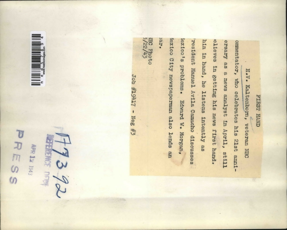 1943 Press Photo HV Kaltenborn listens to Pres Manuel Camacho on Mexico