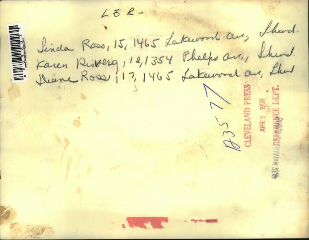 1959 Press Photo Linda & Diane Ross of Lakewood and Karen Risverg of Phelps