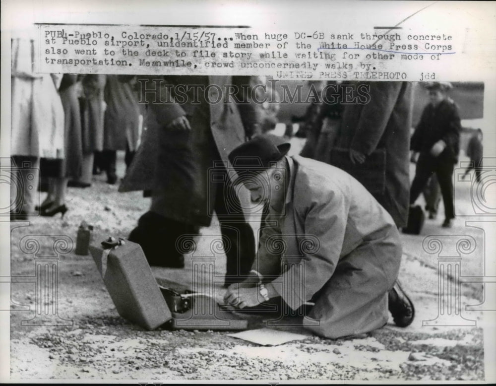 1957 Press Photo Pueblo Colo when a huge DC-6B sank through concrete at Pueblo