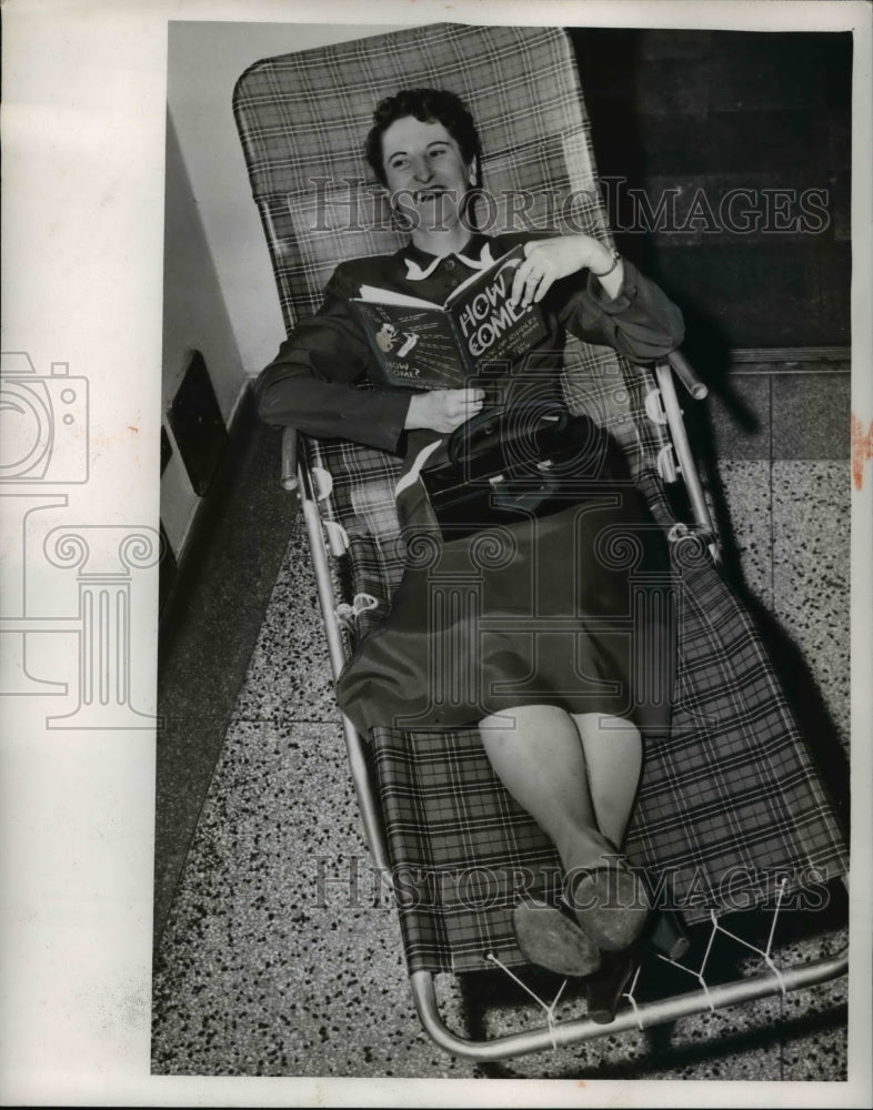 1955 Press Photo Mrs Margaret Adams dismissed juror of Cleveland