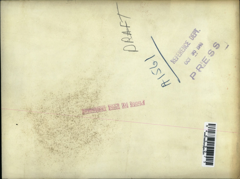 1940 Press Photo Women during the draft