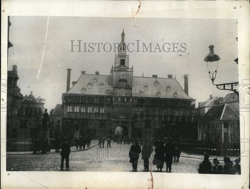 Load image into Gallery viewer, 1939 Press Photo City Hall Building at Emden, Germany
