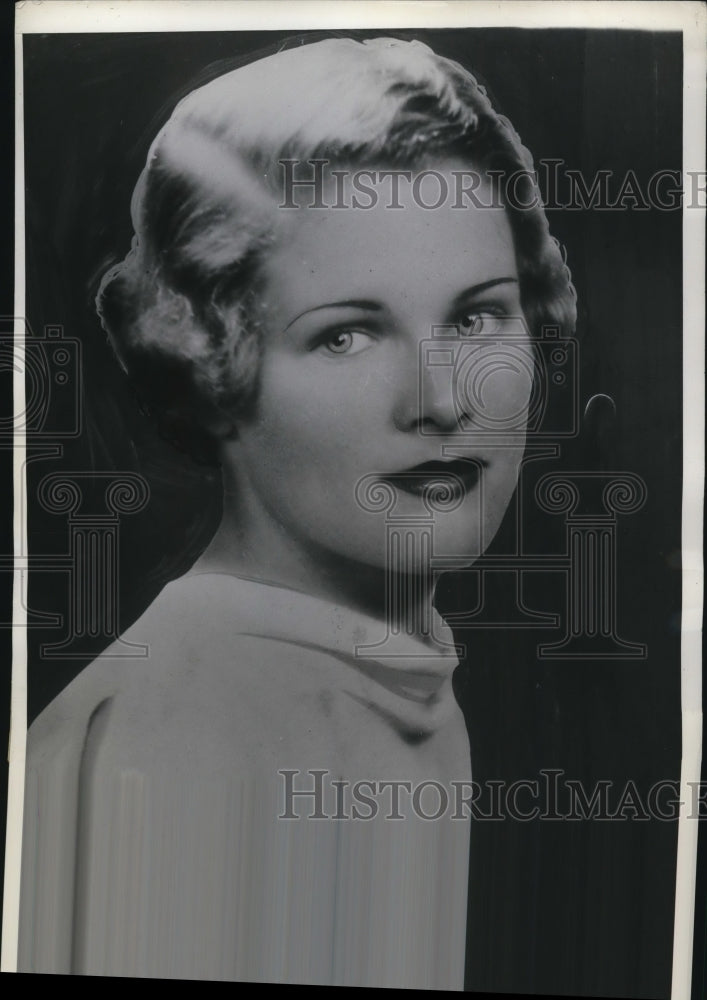 1936 Press Photo Mrs.Edward T Ford passenger of ill-fated ship dissapears.