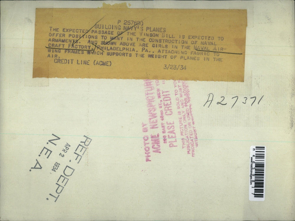 1934 Press Photo Girls in the Naval Aircraft Factory Philadelphia, Pa