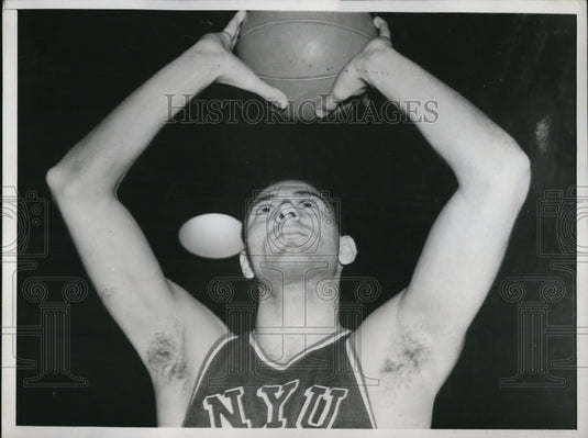 1937 Press Photo Irwin Witty
