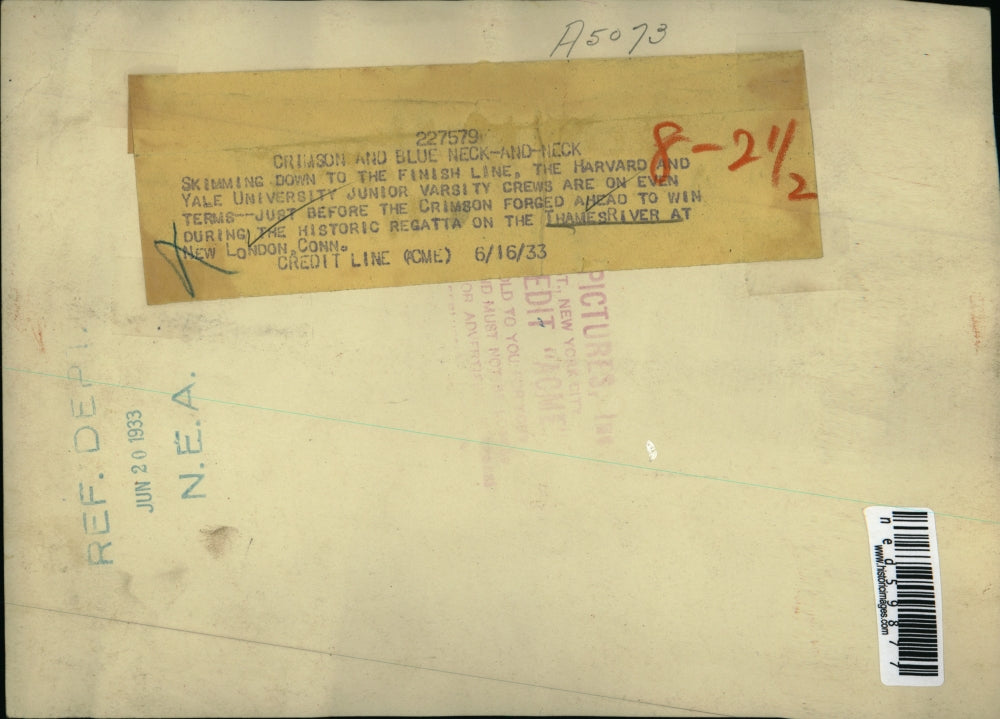 1933 Press Photo The Harvard and Yale Universities Junior Varsity crews