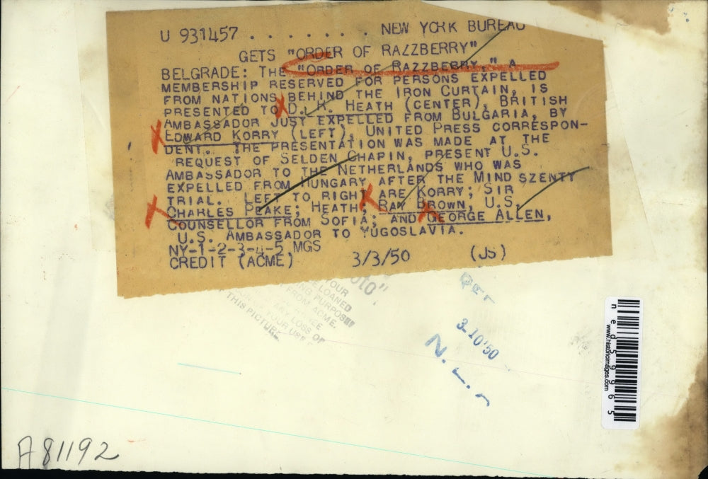 1950 Press Photo The Order if The Razzberry.