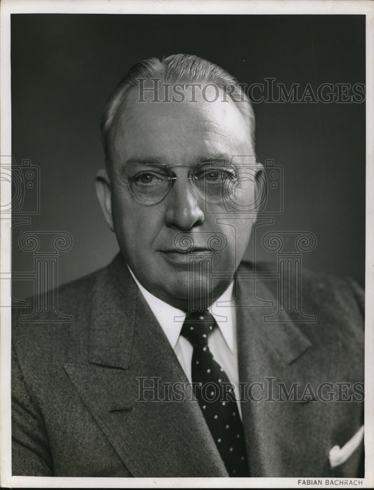 1955 Press Photo Kenneth D. Lozier, St. Regis Paper Company vice president