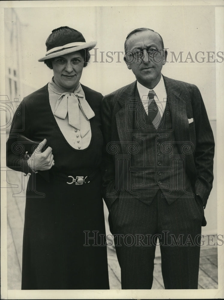 1934 Press Photo Chamber of Commerce Mr & Mrs LC Wills, on SS Ile de France