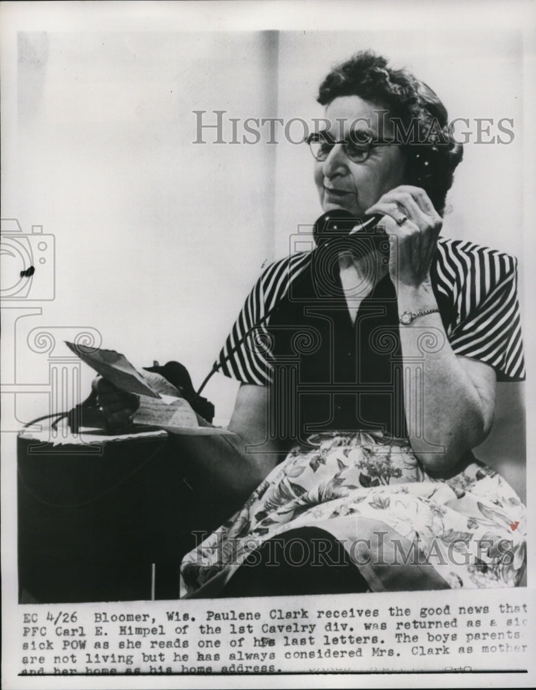 1953 Press Photo Mrs. Paulene Clark Waits for her Son's Repatriation