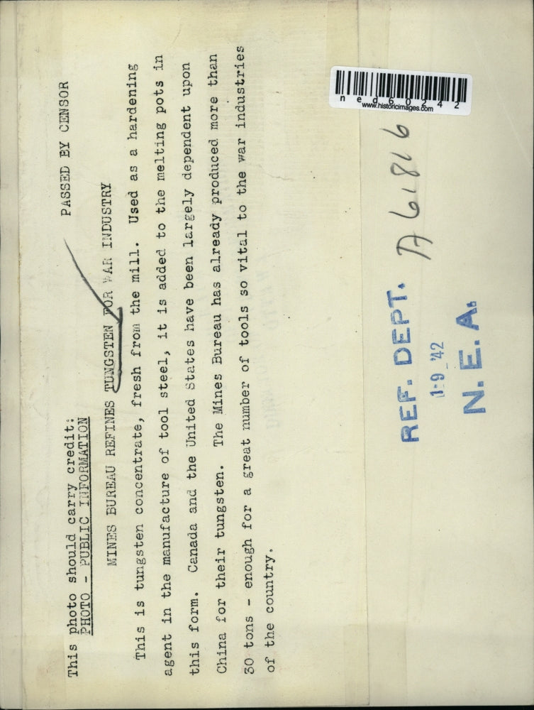 1942 Press Photo Mines Bureau refines tungsten for war industry