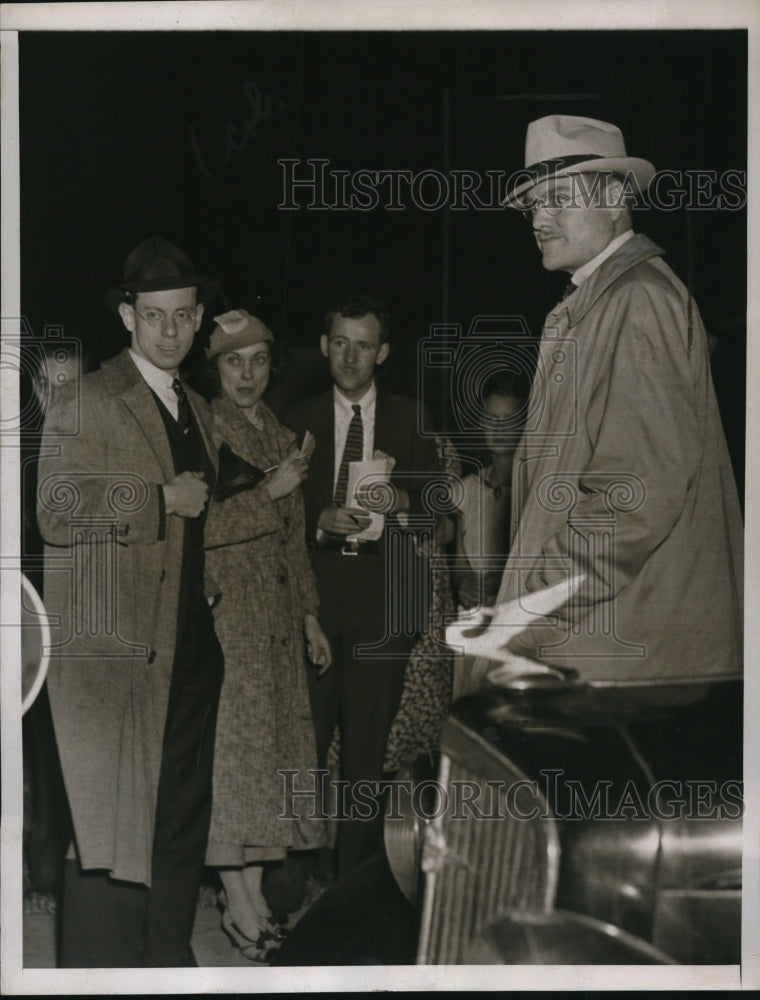 1937 Press Photo of Fred D. Fagg an official of the Bureau of Air Commerce..