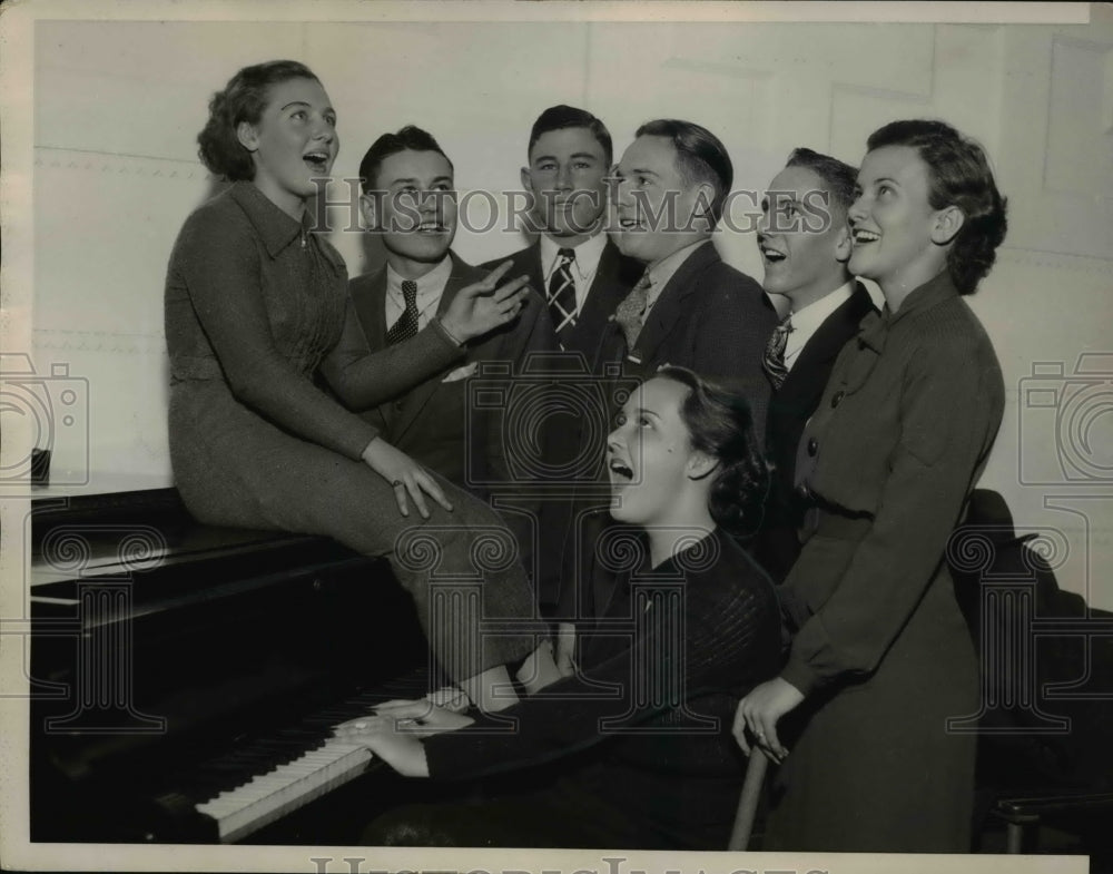 1935 Press Photo 4-H Club M McLaughlin, JA Riffle, F Abel,H Cobb, C Jordan Jr