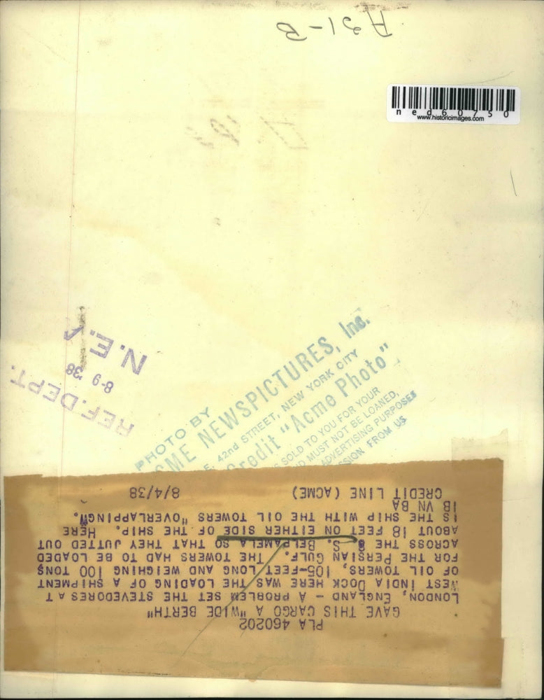 1938 Press Photo London England, Ship SS Belpamela loaded with oil towers