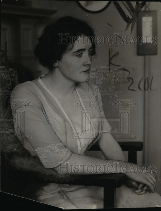 1924 Press Photo Mrs. Dudley Warfield, expert shot