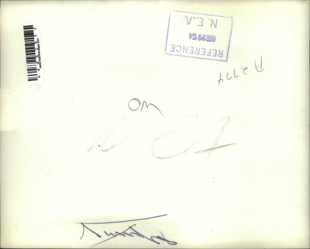 1964 Press Photo Grade School Pupils doff Winter coats play in Spring Sunshine