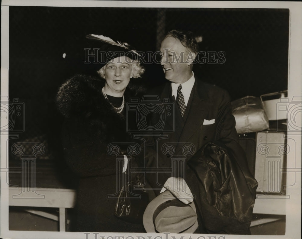 1937 Press Photo Seic Black and Wife