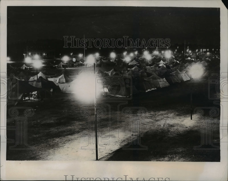 Load image into Gallery viewer, 1938 Press Photo The Ananguardisti Camp in Rome attended by youth
