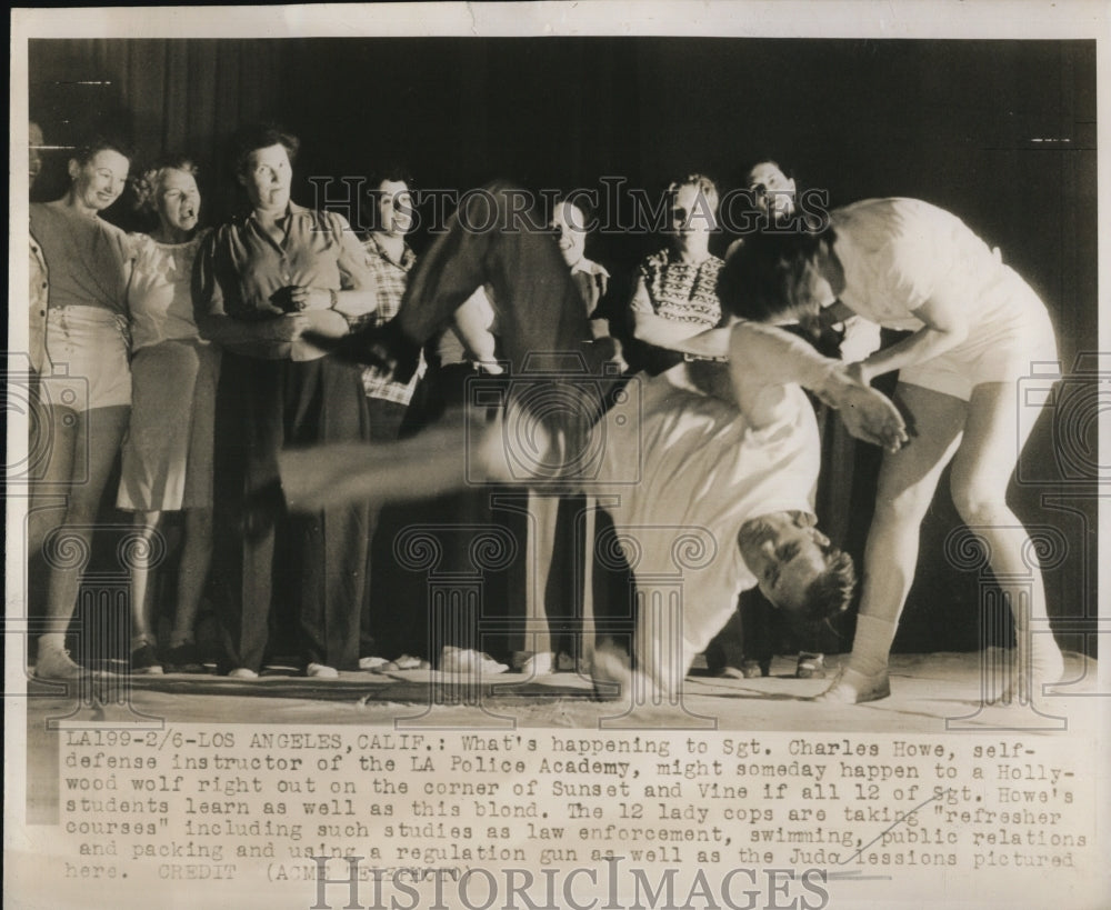 1948 Press Photo LA Calif Sgt Charles Howe self defense at Police academy