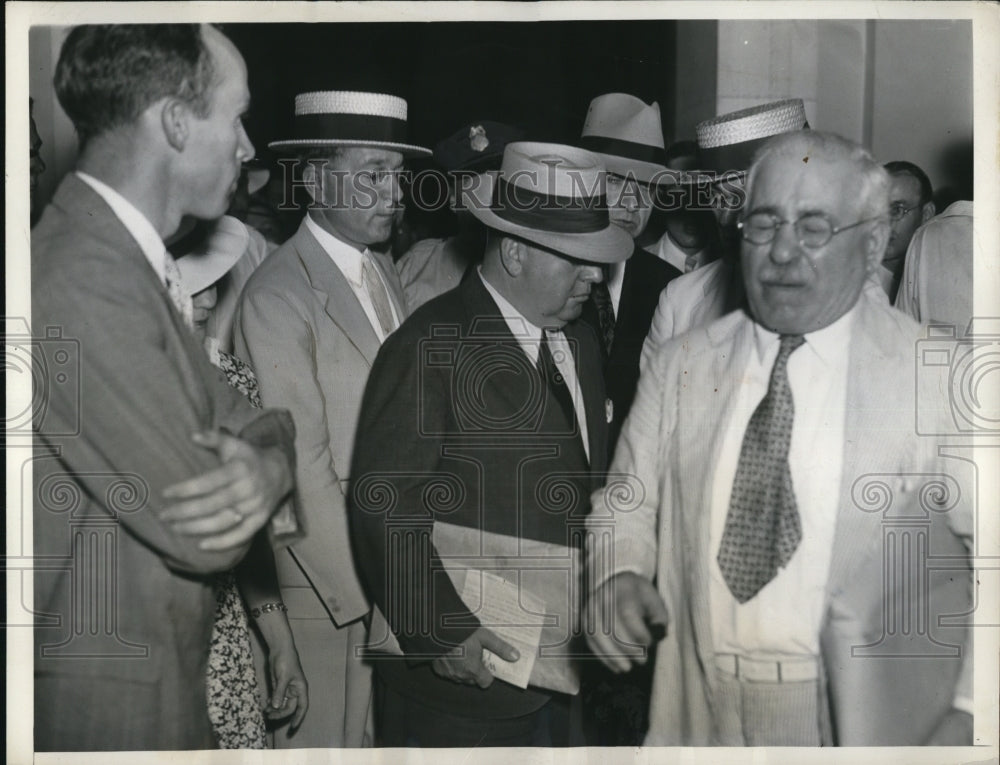 1935 Press Photo Howard Hopson Assoc Gas & Electric Co, Reo A Sabathm J McCarthy