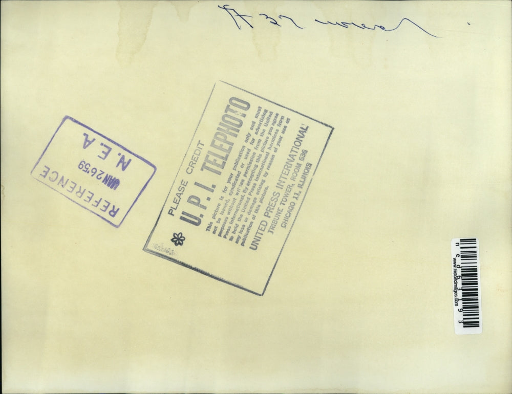 1959 Press Photo Pilot J.W. Rush Lands Burning Plane at International Airport