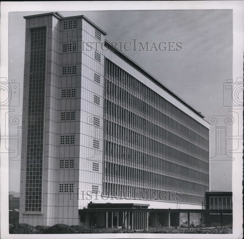 Load image into Gallery viewer, 1954 Press Photo Modern French Embassy in Germany - ned63461
