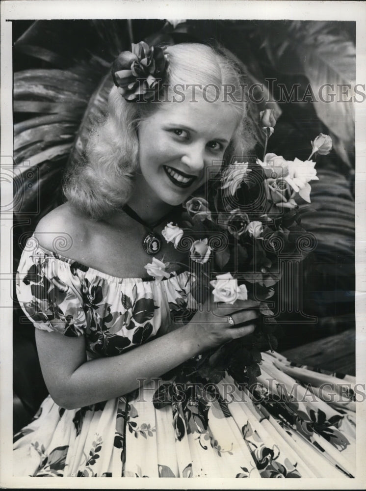 1944 Press Photo Queen of the Coast Guard Jessie Stough