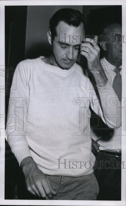 1955 Press Photo Max Rathburn in custody for wife;'s murder- Historic Images