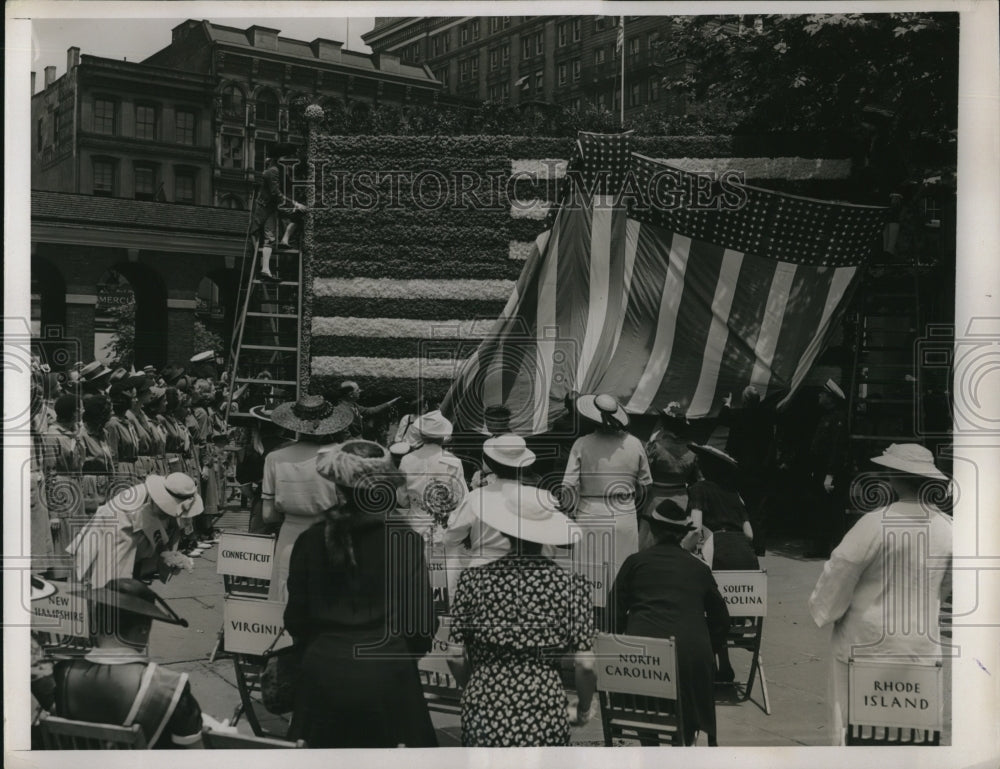 1938 Press Photo Philadelphia Pa US flag unveiled at 150th Constitution anniv