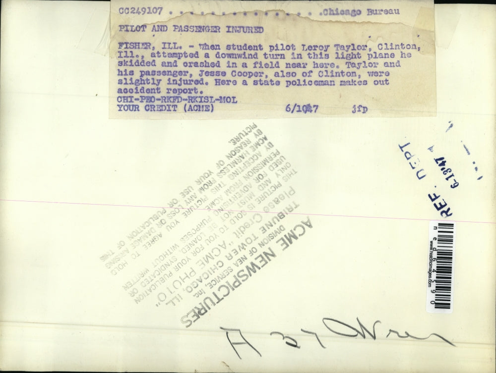 1947 Press Photo Fisher Ill student pilot Leroy Taylor attempted a downwind turn