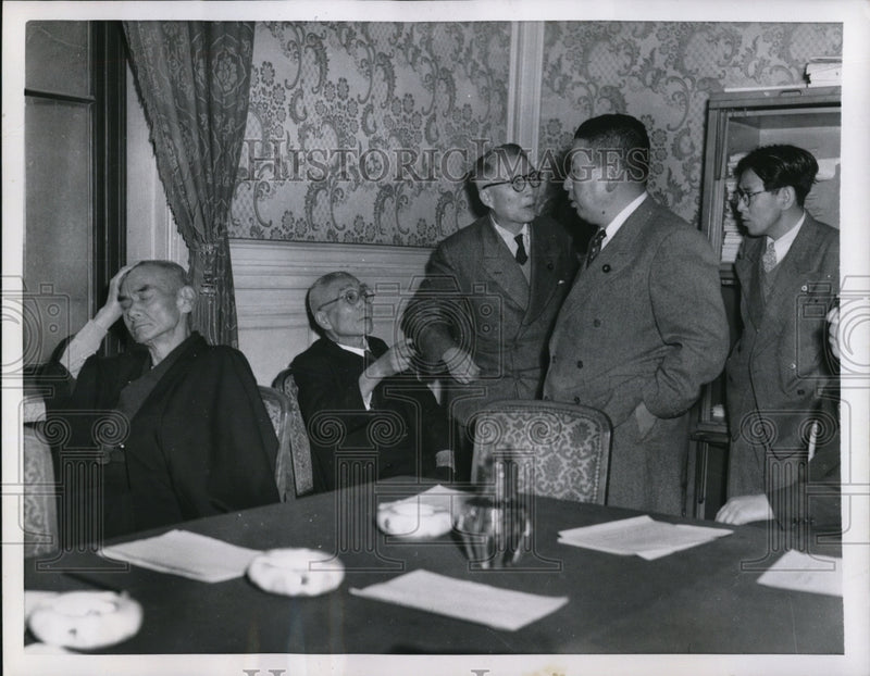 Load image into Gallery viewer, 1953 Press Photo Bukichi Miki (left)
