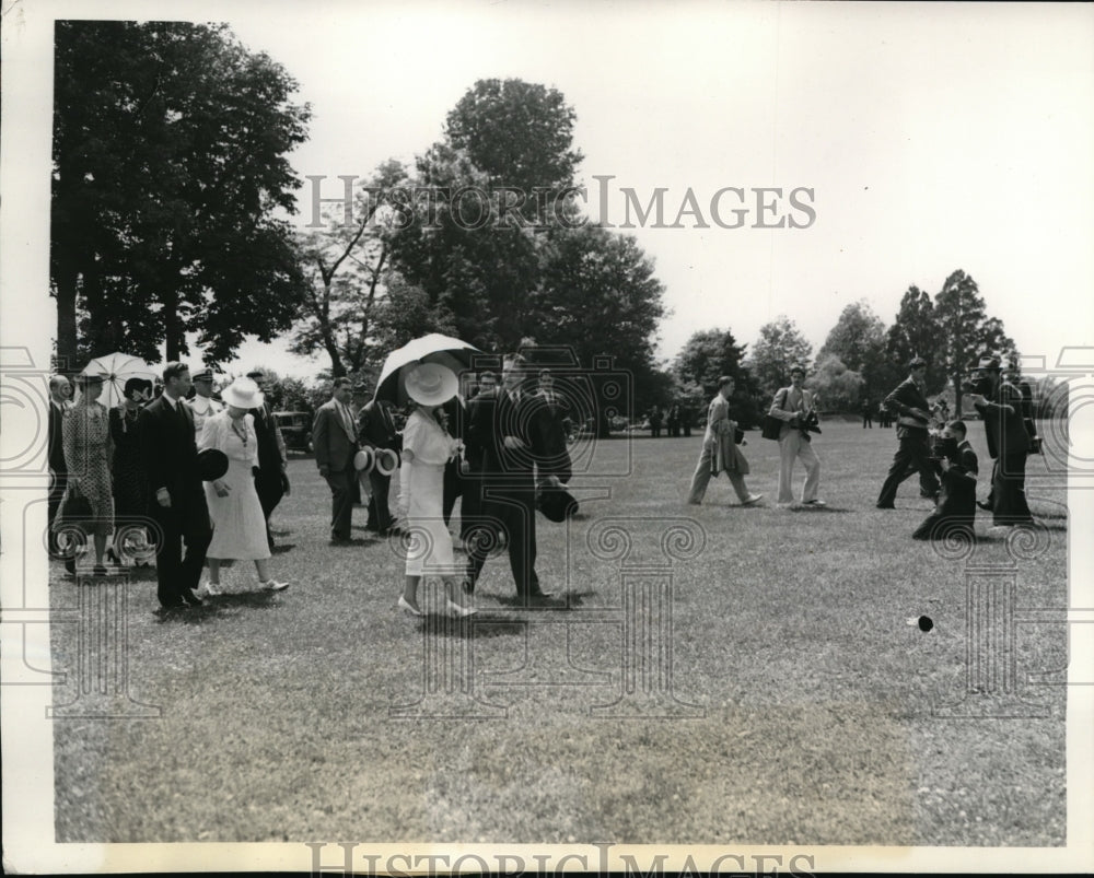 1939 Press Photo King George &amp; Queen Elizabeth visit homestead of Washington- Historic Images