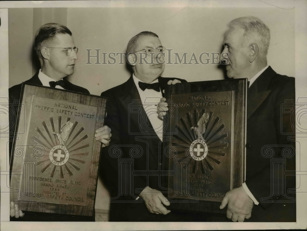 1939 Press Photo National Traffic Safety Awards held in Washington D. C
