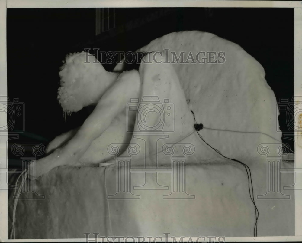 1939 Press Photo Hanover NH snow sculpture at Dartmouth winter carnival