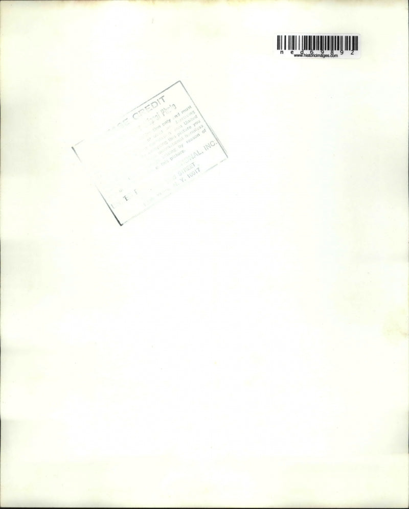 Load image into Gallery viewer, 1974 Press Photo Thomas Stone press shows damage of the bomb blast
