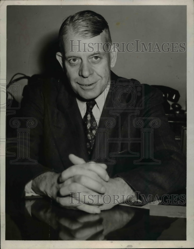 1948 Press Photo C.C.Tuck of west Tach