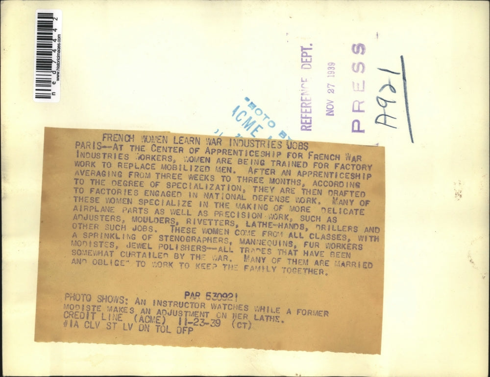 1939 Press Photo French Women Being Trained for Military Factory Work