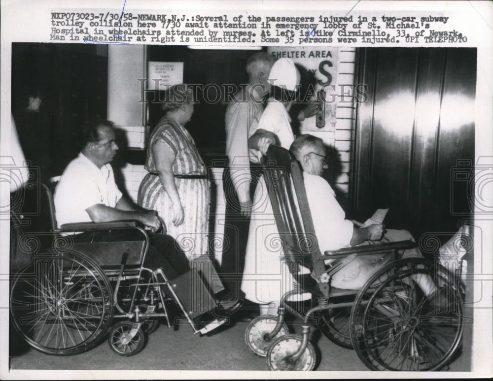 1958 Press Photo Passengers injured in car subway Trolley collision in N.J.