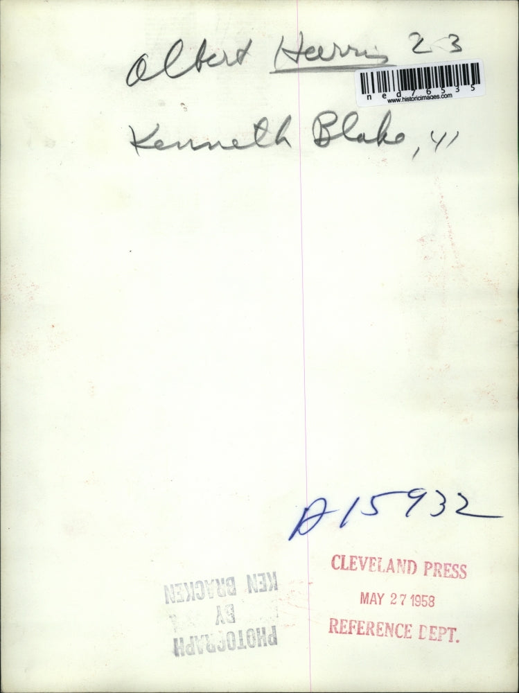 1958 Press Photo Albert Harris, 23, and Kenneth Blake, 41.