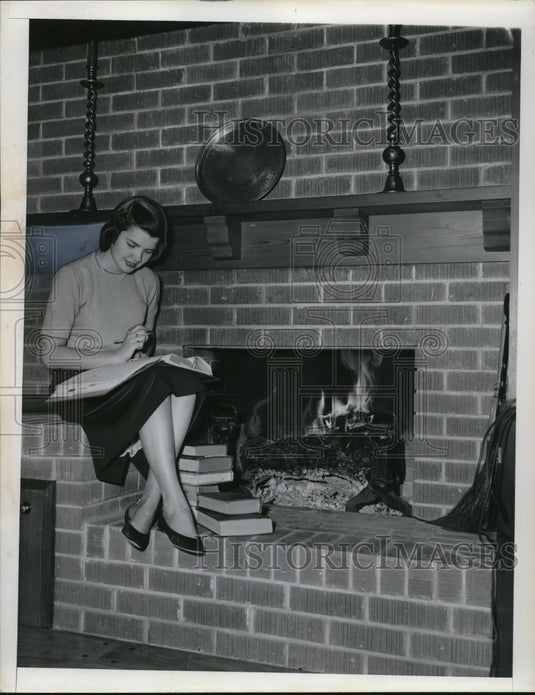 1952 Press Photo Leah Feland