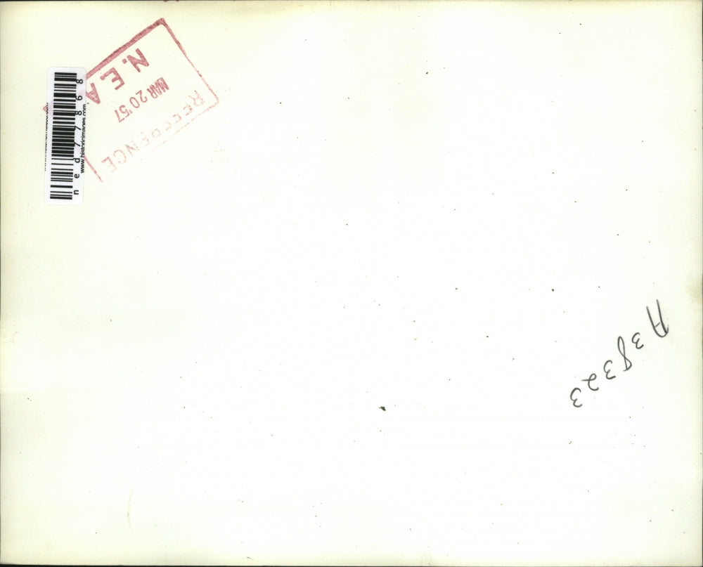 1957 Press Photo Teamster boss Dave Beck during press conference on his home