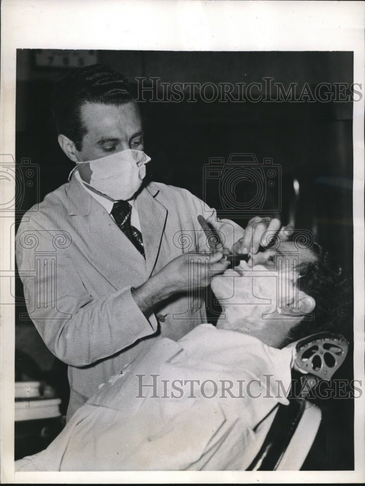 1944 Press Photo Charles Anfuso President of Barbers Local of Newark- Historic Images