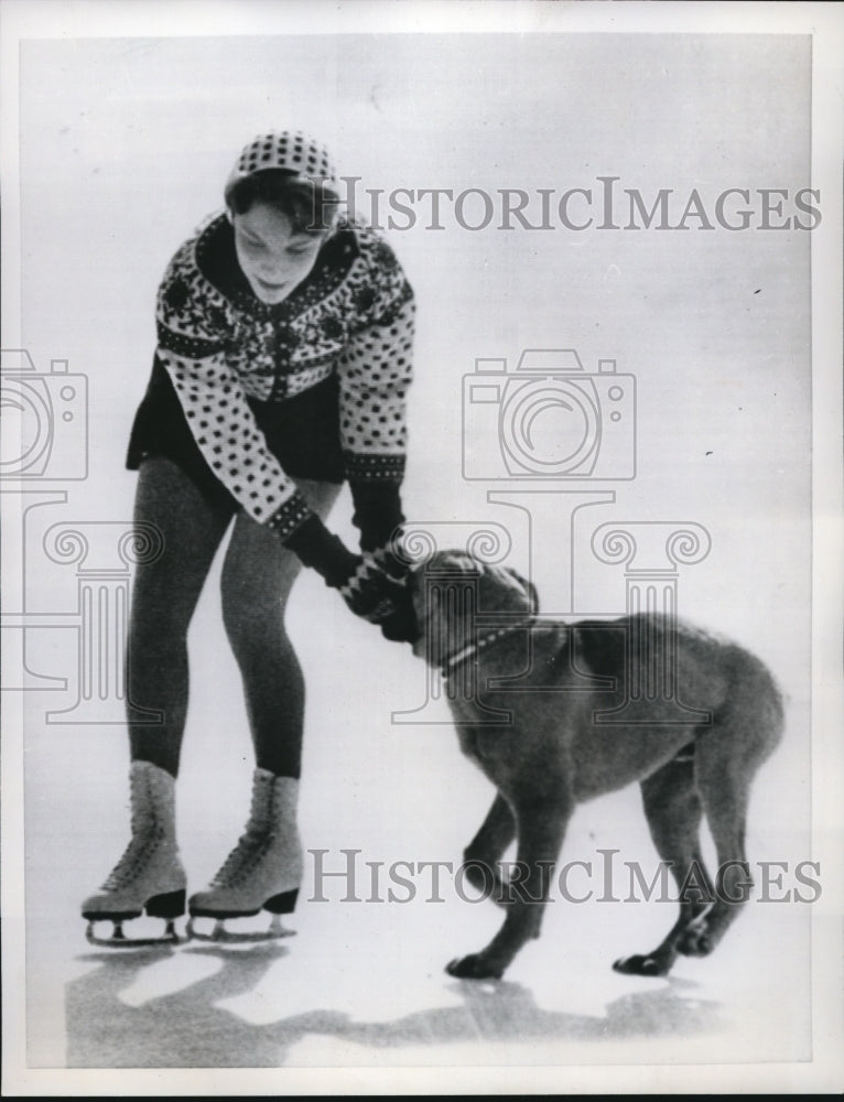 1960 Press Photo Carol Heiss with her skater and boxer puppy- Historic Images