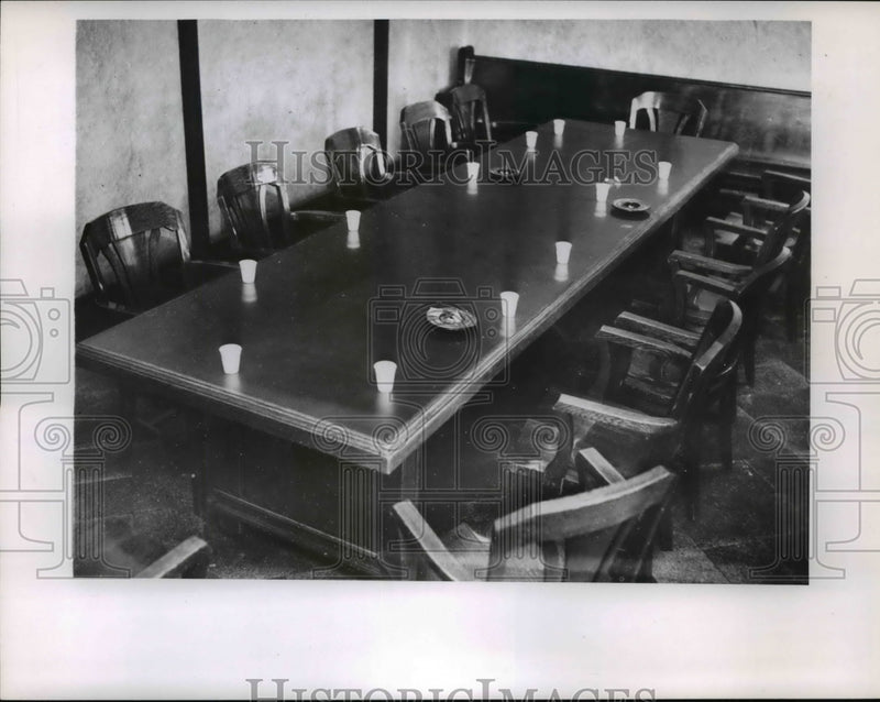 Load image into Gallery viewer, 1954 Press Photo Jury's deliberation table
