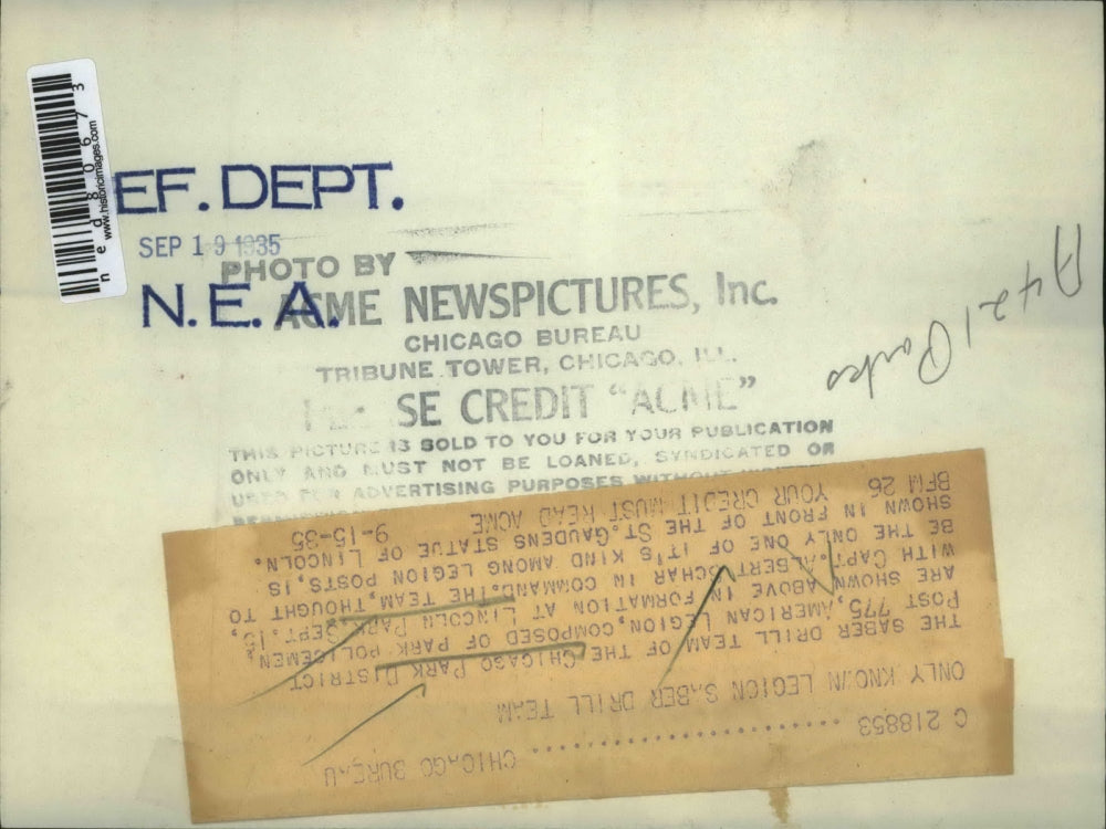 1935 Press Photo The Saber drill Team of the Chicago Park District Post 775